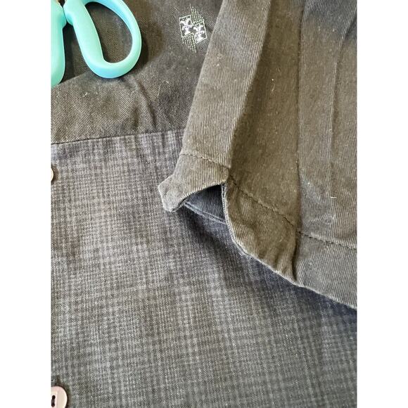 BLUNT Skateboards 90’s Button Up Short Sleeve Mens Shirt Medium Vintage USA - Picture 5 of 7